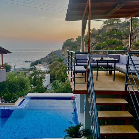 Villa Achlia Bagian luar foto